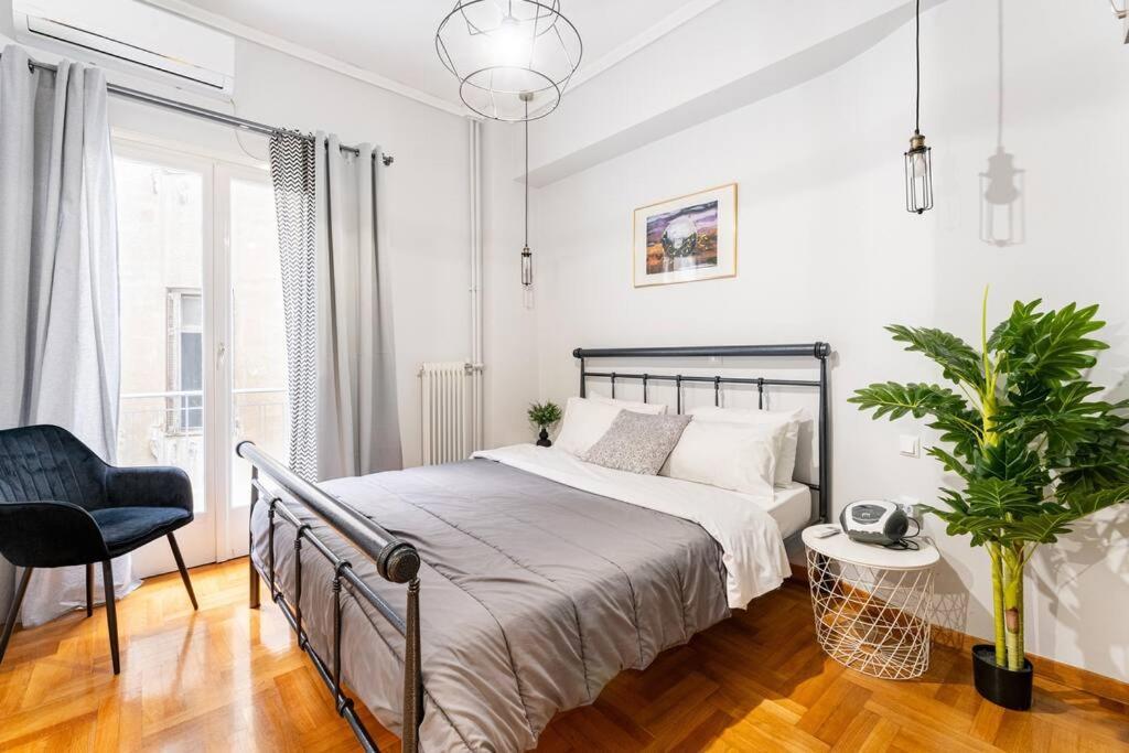אתונה Downtown Cute Apt In The Heart Of Plaka מראה חיצוני תמונה