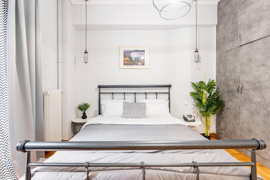 אתונה Downtown Cute Apt In The Heart Of Plaka מראה חיצוני תמונה